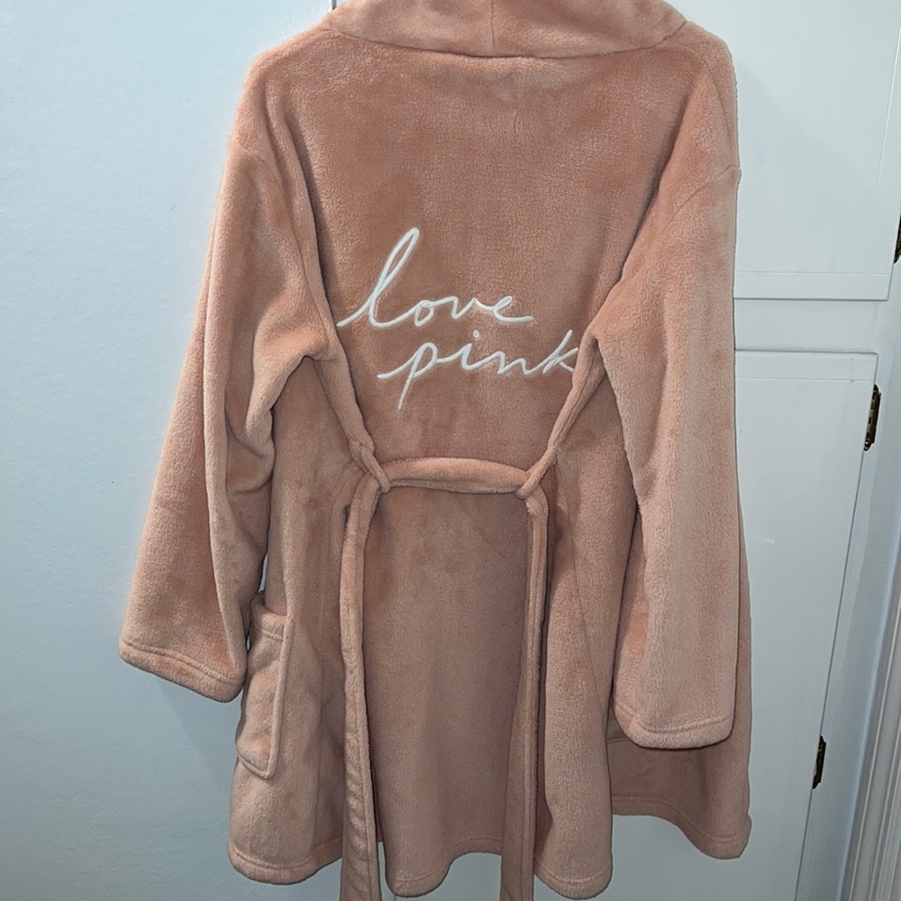 Victoria’s Secret PINK Robe